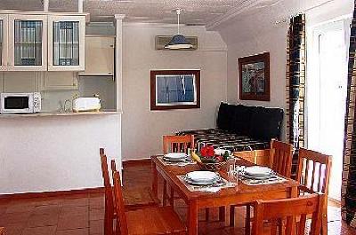 фото отеля Regina Tourist Apartments