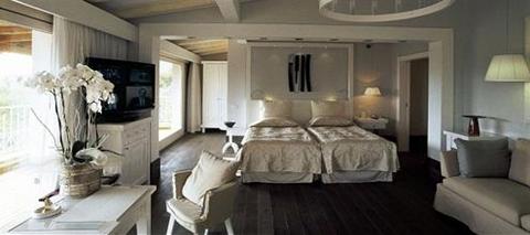 фото отеля Forte Village Resort Royal Pineta