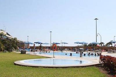 фото отеля Apartamentos Amadores Beach