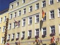 Gold Hotel am Wismarplatz