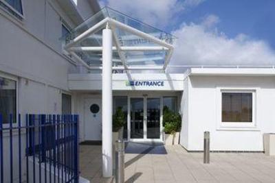 фото отеля Holiday Inn Express, Ramsgate - Minster