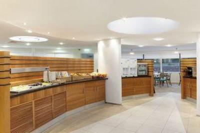 фото отеля Holiday Inn Express, Ramsgate - Minster