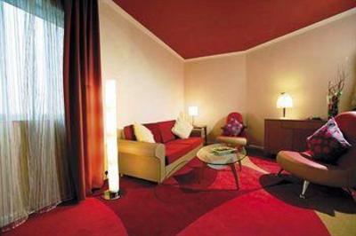 фото отеля Radisson Blu Hotel London Stansted Airport