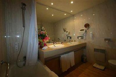 фото отеля Best Western Plus Hotel Malherbe