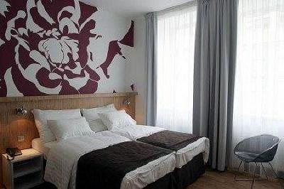 фото отеля Dahlia Inn Hotel Prague