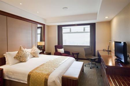 фото отеля Crowne Plaza Nanjing Hotel & Suites