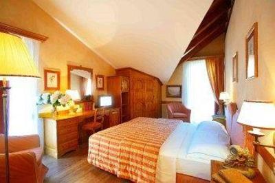 фото отеля Le Grand Hotel Courmaison
