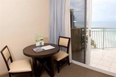 фото отеля Doubletree Ocean Point Resort Sunny Isles Beach