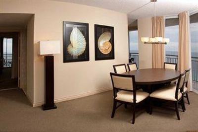 фото отеля Doubletree Ocean Point Resort Sunny Isles Beach