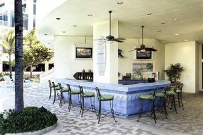 фото отеля Doubletree Ocean Point Resort Sunny Isles Beach