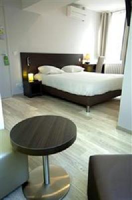 фото отеля Royal Hotel Grenoble