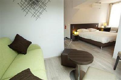 фото отеля Royal Hotel Grenoble