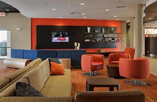 фото отеля Courtyard by Marriott Harrisburg Hershey