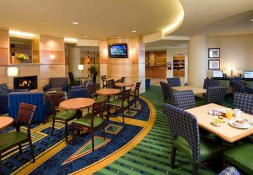 фото отеля SpringHill Suites Terre Haute
