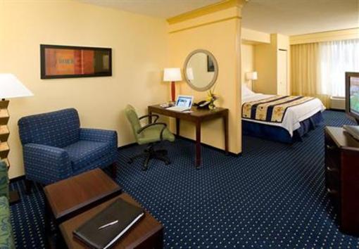 фото отеля SpringHill Suites Terre Haute