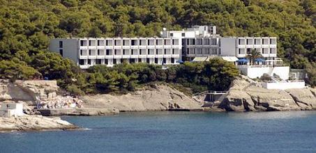 фото отеля Apollo Hotel Agia Marina (Aegina)
