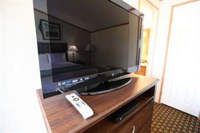 фото отеля Instalodge Hotel & Suites