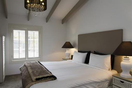 фото отеля Bycroft Lodge Bed & Breakfast