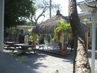 фото отеля Key West Youth Hostel & Sea Shell Motel