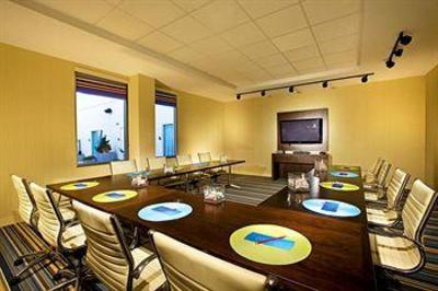 фото отеля Aloft Mount Laurel