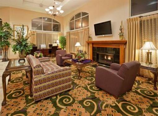 фото отеля Holiday Inn Express Madera