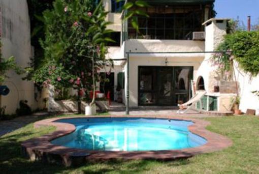 фото отеля Colon Hospeda Posta del Lujan
