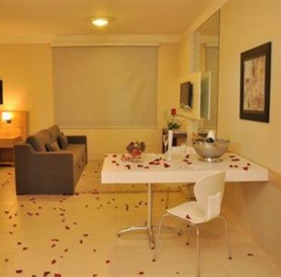 фото отеля Gales Park Hotel