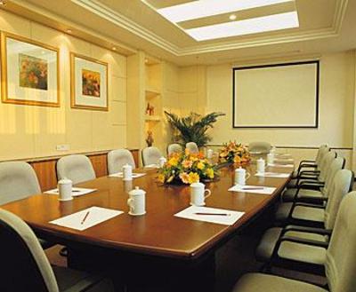 фото отеля Clifford (Golden Lake) Hotel