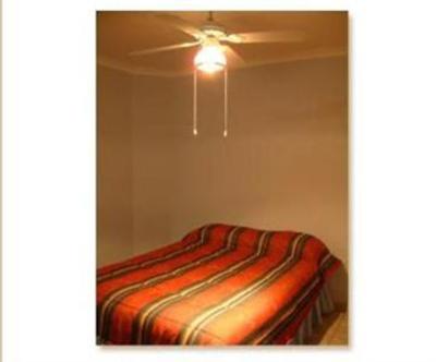 фото отеля Thuthukani Guest House