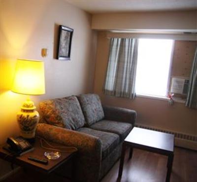 фото отеля Shannon Motel Fort Nelson