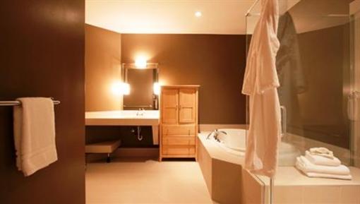 фото отеля Humber Valley Resort