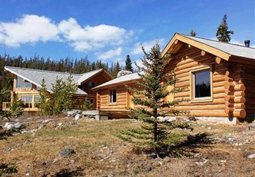 фото отеля Atnarko Lodge