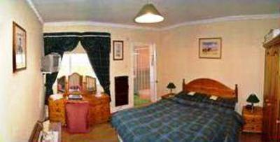 фото отеля Little Pound Bed & Breakfast