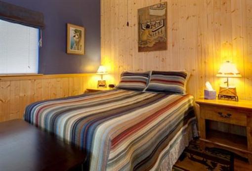 фото отеля Sea Parrot Inn