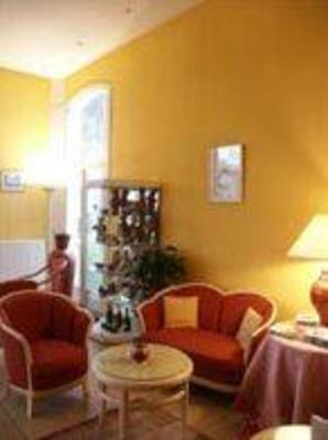 фото отеля Hotel Le Pavillon De Saint-Aubin-de-Medoc