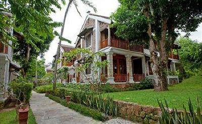 фото отеля Long Beach Resort Phu Quoc