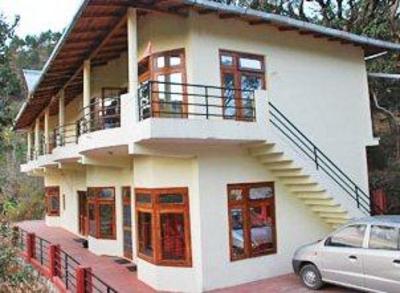 фото отеля Manoram View Hotel Naukuchiatal