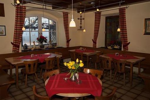 фото отеля Traunsteiner Hof Gasthof und Hotel