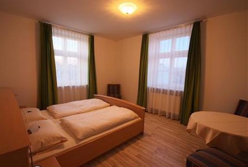 фото отеля Traunsteiner Hof Gasthof und Hotel