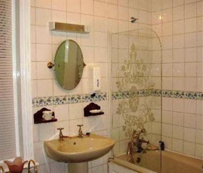 фото отеля Rose and Crown Hotel