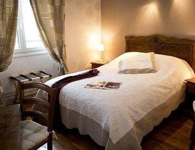 фото отеля Hotel Le Lion D'Or Ecouche