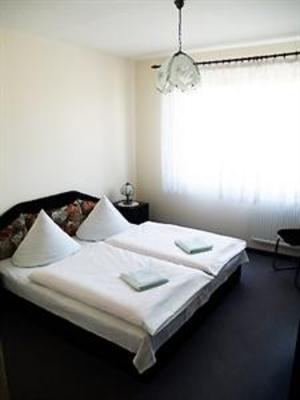 фото отеля Pension Rotha