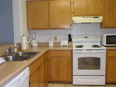 фото отеля Crown Point Condominiums