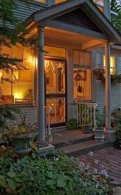фото отеля Summit Inn Bed & Breakfast Center City