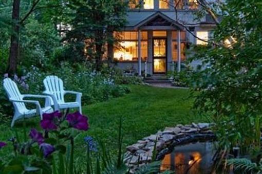 фото отеля Summit Inn Bed & Breakfast Center City