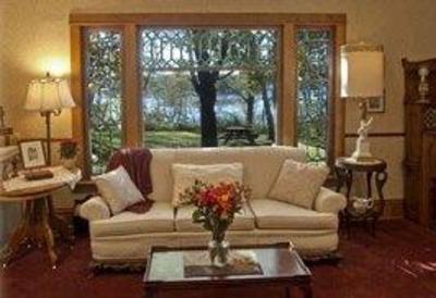 фото отеля Summit Inn Bed & Breakfast Center City