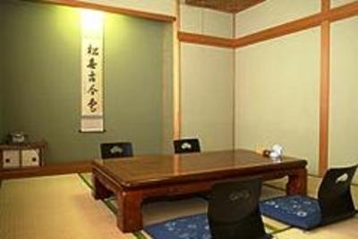 фото отеля Muroran Prince Hotel