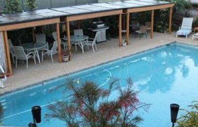 фото отеля Wailuku Guesthouse