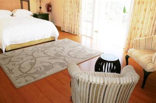 фото отеля The Whitehouse Bed and Breakfast