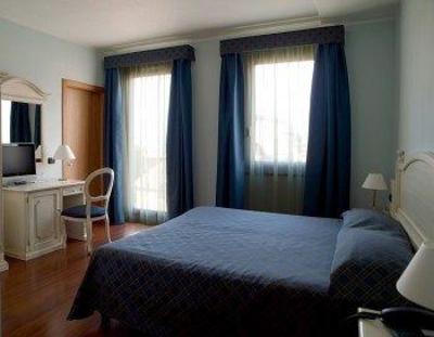 фото отеля Hotel International Iseo